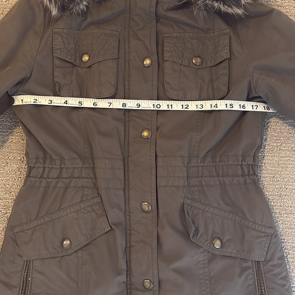 Jacket - Picture 9 of 9